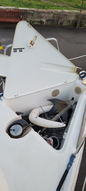 deep anchor locker with electric windlass