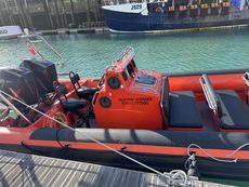 Tornado 10M Super CAT 4 Charter Seafaris 12+2