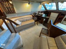 1986 Sea Ray 410 AFt Cabin