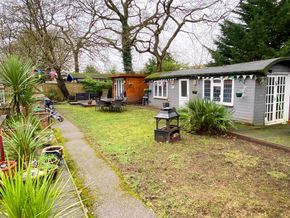 Garden outbuilding 1