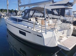 2025 Bavaria C42