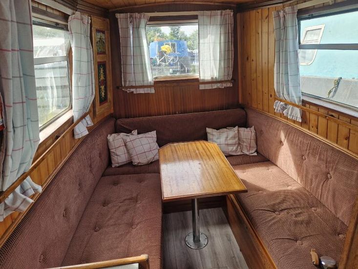 28ft Day Cruiser Narrowboat