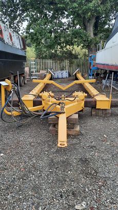 Specialist Boat Lift