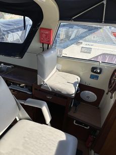 motor Boat river cruiser REDUCED 