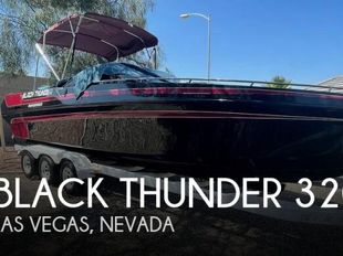 1993 Black Thunder 320 SE