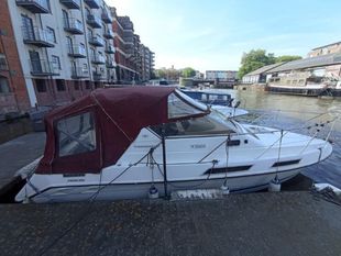 1990 Fairline Targa 27