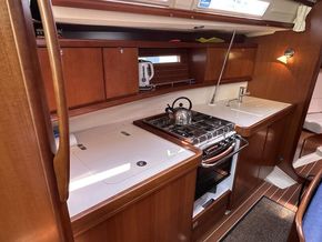 2011 Dufour  425 Grand Large 28
