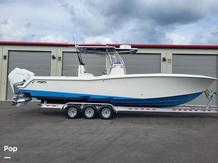 2013 Invincible 33