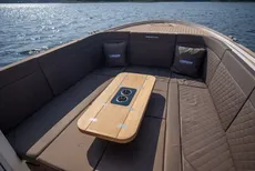 2026 Corsiva 800 Tender