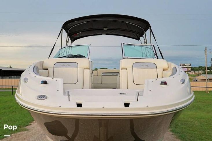 2010 Sea Ray 260 sundeck