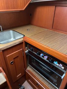 1986 Hallbeg-Rassy 29