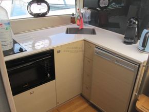 Princess V40  - Galley