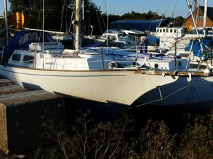 NANTUCKET CLIPPER 5 BERTH CLASSIC YACHT