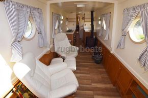 Saloon aft