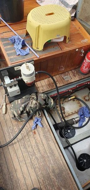 Fuel polisher