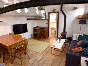 Barge Houseboat 62ft with permanent mooring Rental Investment - Saloon