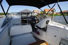 2005 Regal 2565 Window Express