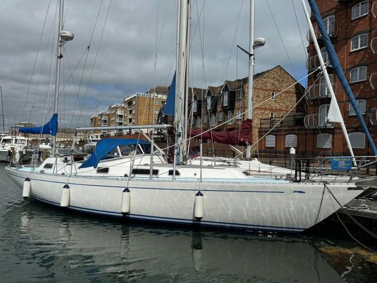 1988 Van de Stadt Slipper 42