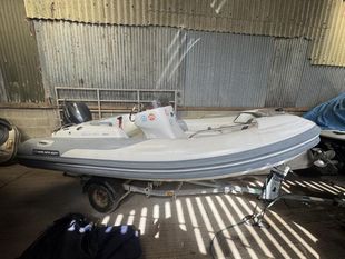2010 Walker Bay Generation 390