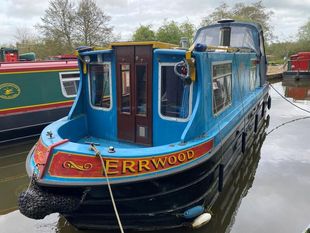 Errwood - A 1994 Marine Cruiser 2 berth cruiser stern narrowboat.