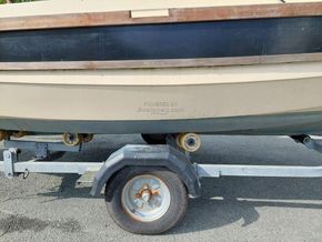 Drascombe Lugger  - Hull Close Up