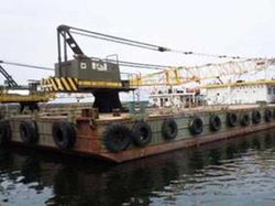 35t Floating Crane