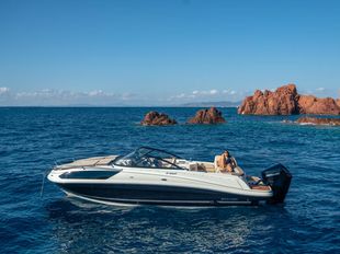2024 Bayliner VR6 Cuddy Outboard