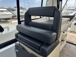 2022 Jeanneau NC33 30