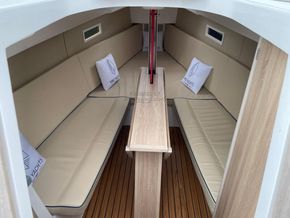Viko S21 - New Boat - Interior
