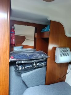 Jeanneau Merry Fisher 805 in outstanding condition