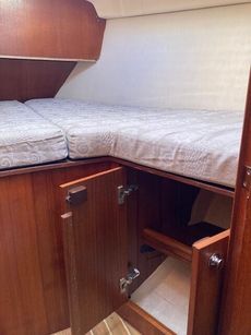 Hunter Legend 326