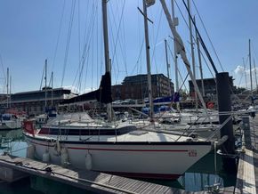Dufour 31  - Main Photo