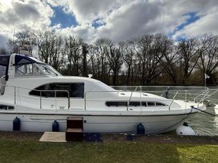1999 Broom Ocean 38