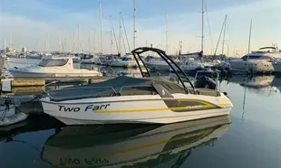 2015 Beneteau Flyer 6.6 Sport Deck