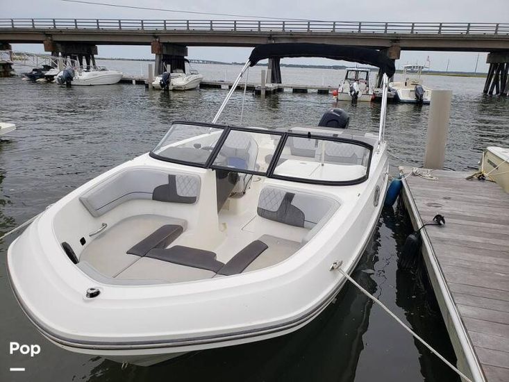 2023 Bayliner vr6