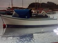 Oyster 16ft fishing boat