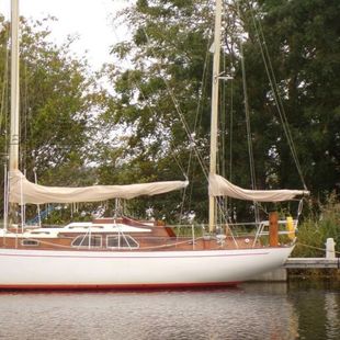1971 Super Sovereign 35