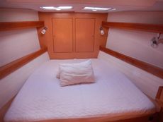 2011 BAVARIA 45 CRUISER