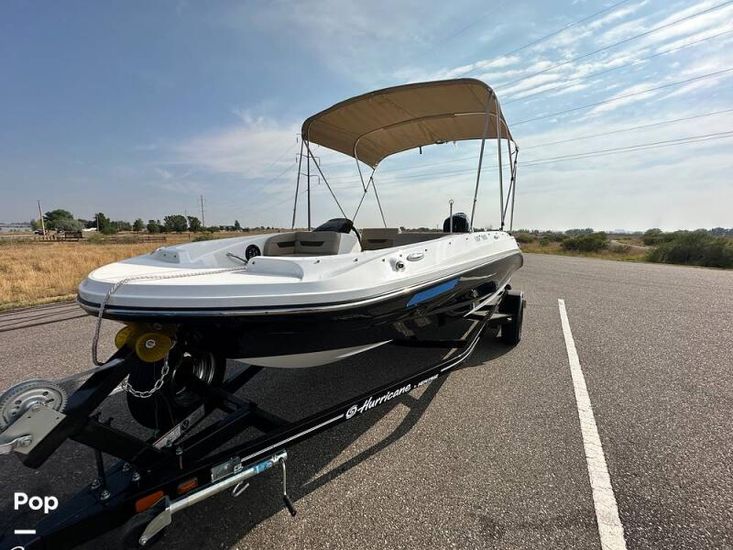 2022 Hurricane 185 sundeck sport