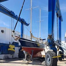 blue water cruiser, cutter rigged ketch
