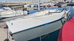 2001 Beneteau Platu 25