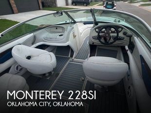 2004 Monterey 228SI
