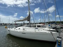 2001 Beneteau First 31.7