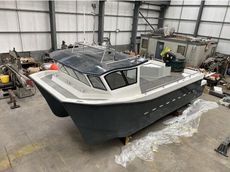 8.75m Work Boat Cat