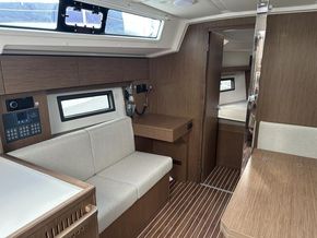 2025 Bavaria C38 24