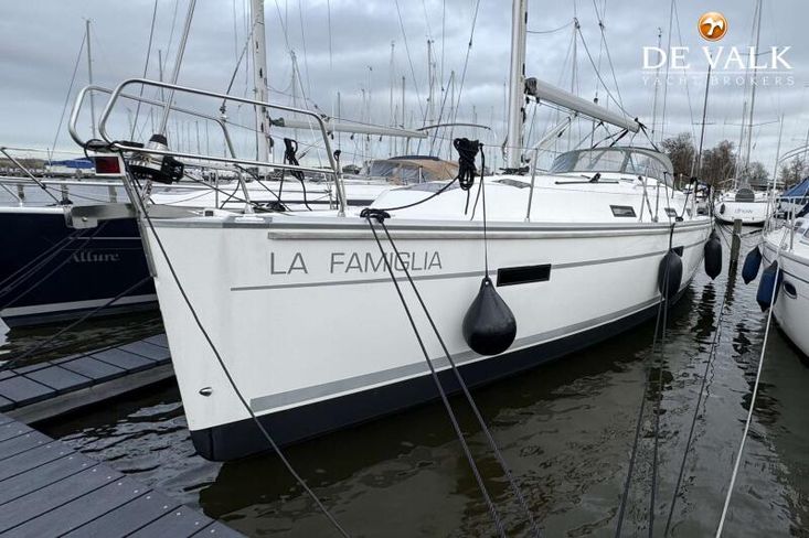 2011 Bavaria Cruiser 36