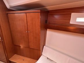 2011 Dufour  425 Grand Large 33