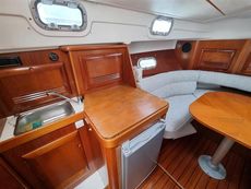 2002 Beneteau Ombrine 800