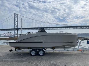 2025 Maxima 700 Sport Package with Honda BF200XDU