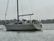 Moody 28 sailing Yacht